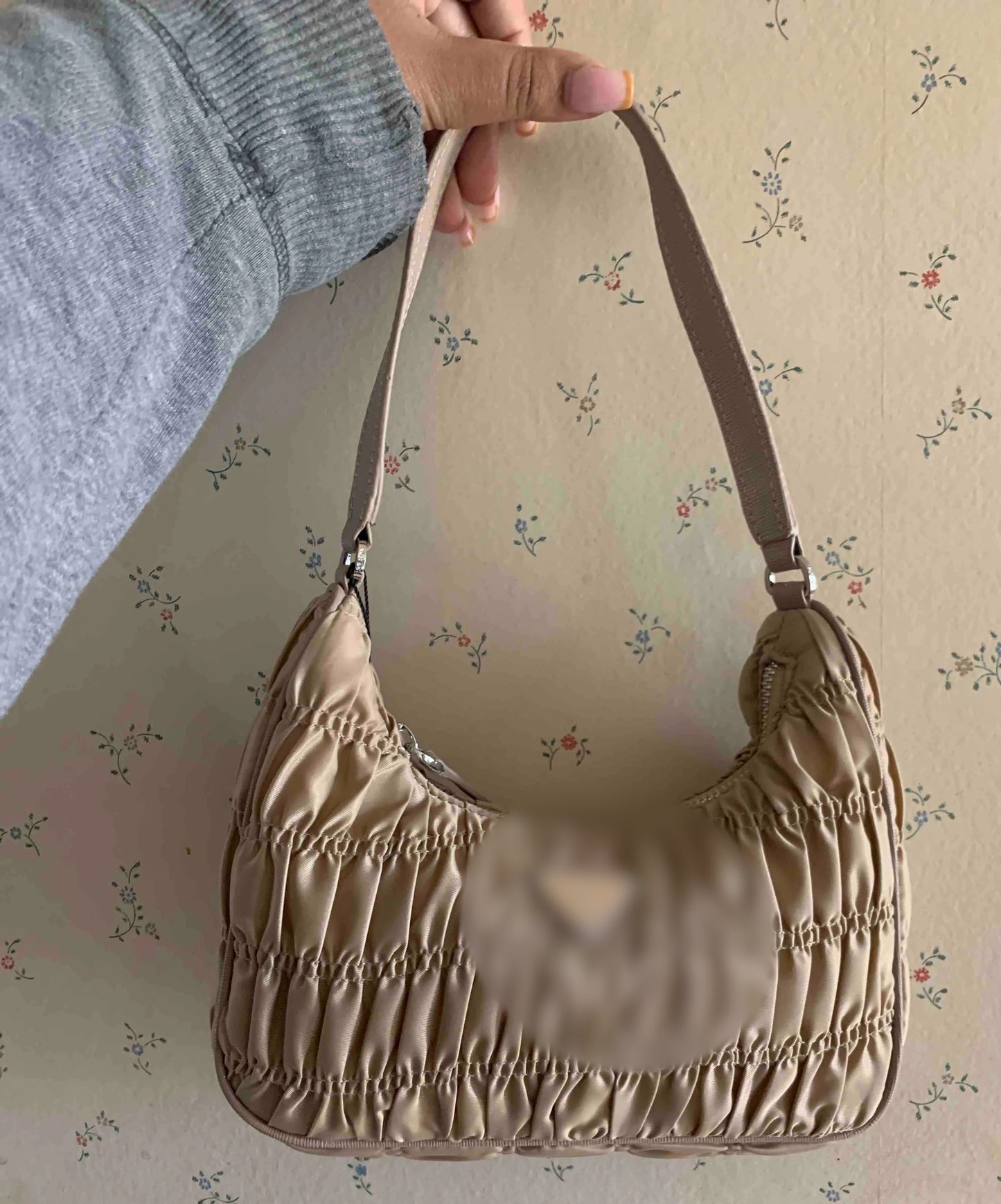 Ruffle Pleated Bag