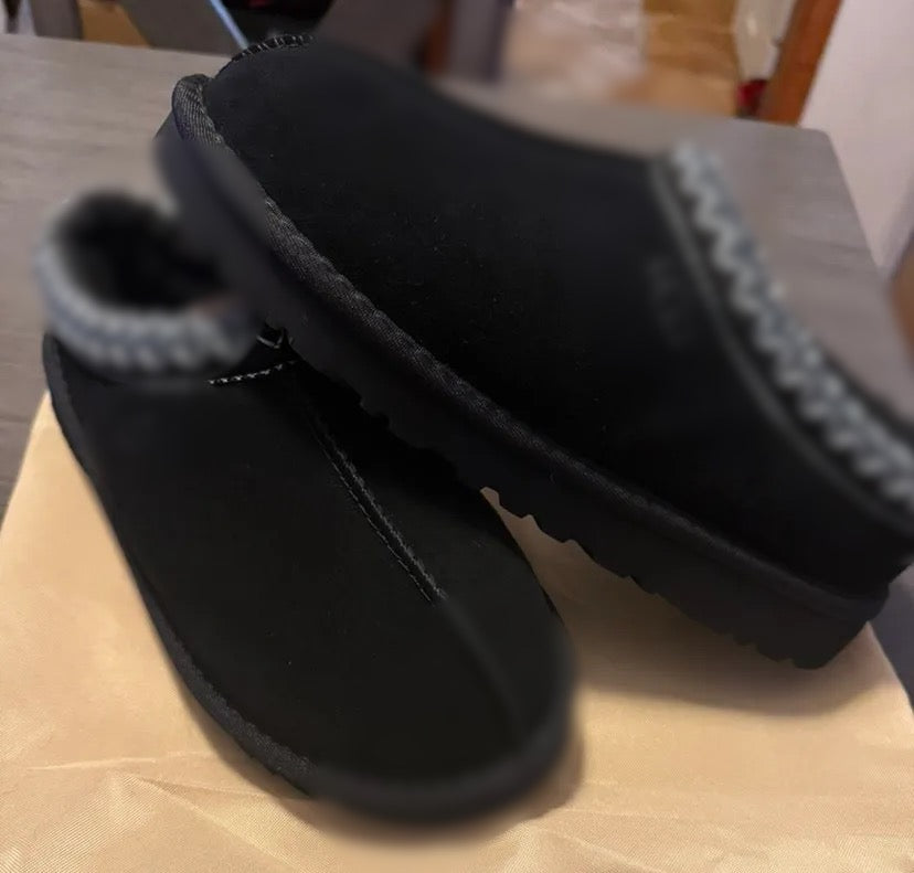 Black Unisex Slippers